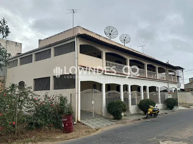 Casa 7 quartos e 4 banheiros, à venda, no bairro Ferreira da Luz em Aperibé