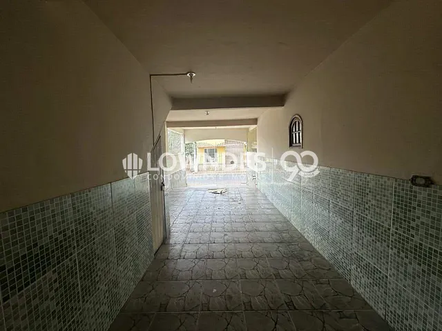 Casa 7 quartos e 4 banheiros, à venda, no bairro Ferreira da Luz em Aperibé