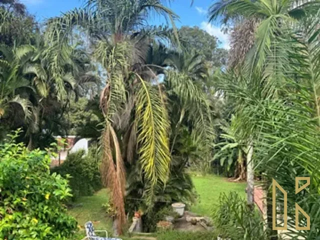 Casa à venda, no bairro Canaã em Londrina