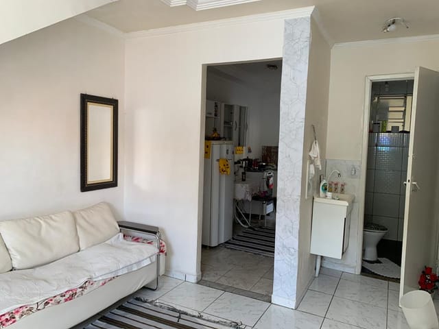 Casa 2 quartos e 1 banheiro, à venda, no bairro Padroeira em Osasco