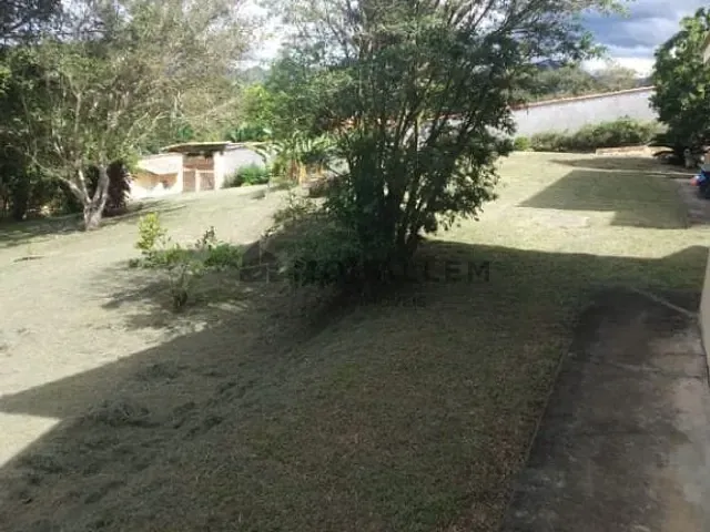 Casa com 1800m² 3 quartos e 1 banheiro, à venda, no bairro Carneiros em Piranguinho