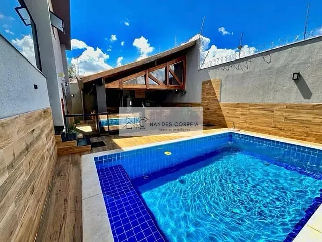 Casa 3 quartos e 3 banheiros, à venda, no bairro Igapó em Londrina