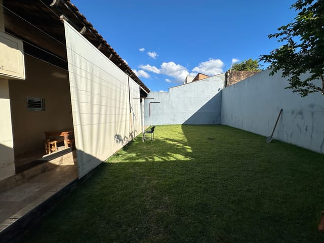 Casa com 337m² 3 quartos e 3 banheiros, à venda, no bairro Ouro Verde em Londrina