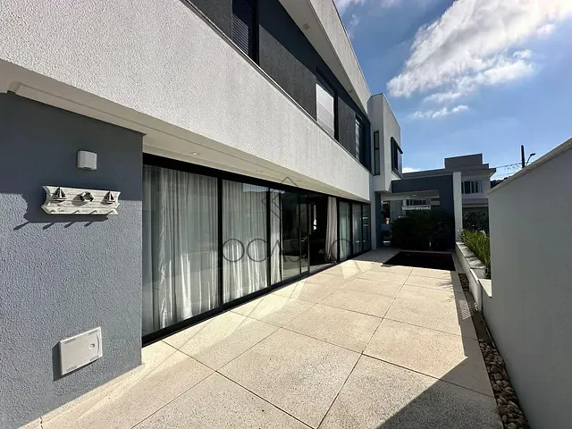 Casa 6 quartos e 5 banheiros, à venda, no bairro Barra em Balneário Camboriú