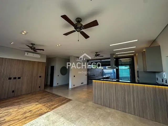 Casa com 460m² 2 quartos e 2 banheiros, à venda ou para alugar, no bairro Jardim Firenze em Santa Bárbara d'Oeste