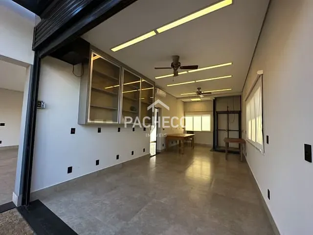 Casa com 460m² 2 quartos e 2 banheiros, à venda ou para alugar, no bairro Jardim Firenze em Santa Bárbara d'Oeste