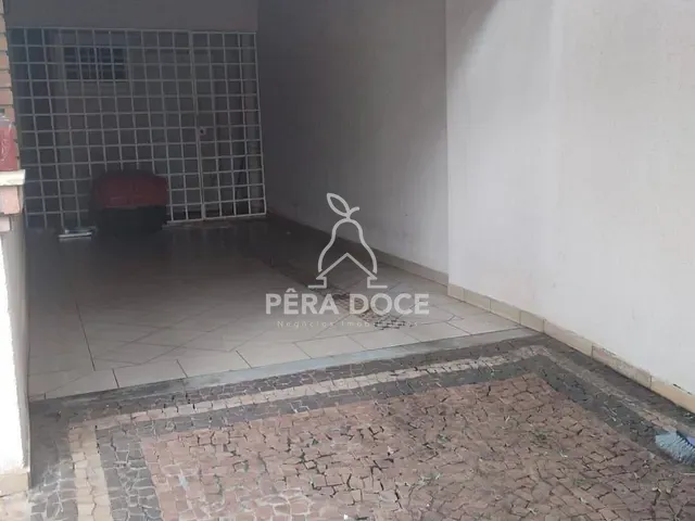 Casa com 286m² 4 quartos e 3 banheiros, à venda, no bairro Conjunto Guanabara em Uberaba