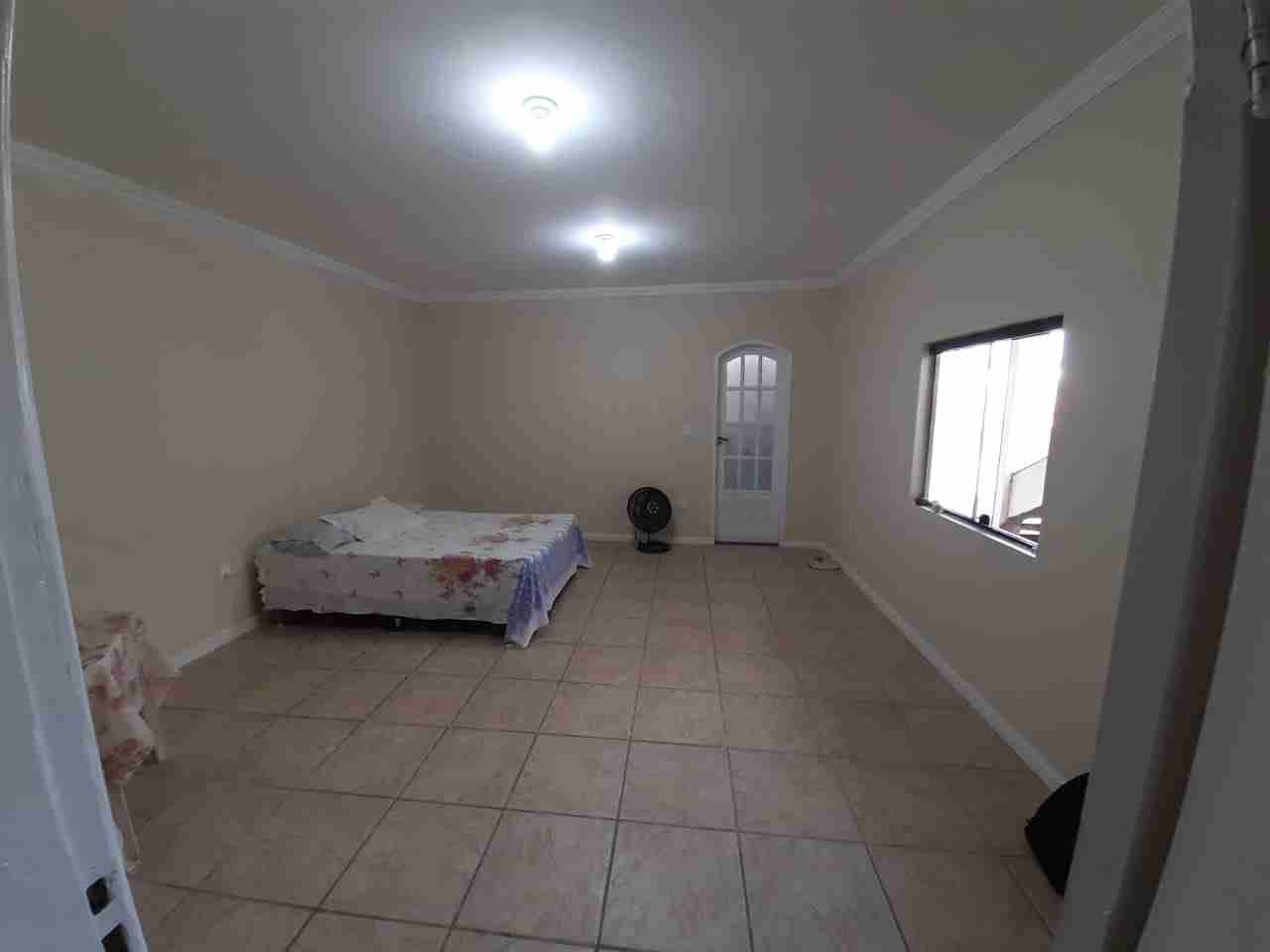 Casa à venda e aluguel com 9 quartos, 600m² - Foto 4