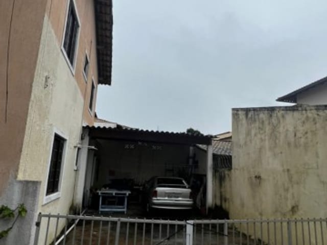 Casa 2 quartos e 2 banheiros, à venda, no bairro Village Sol e Mar em Rio das Ostras