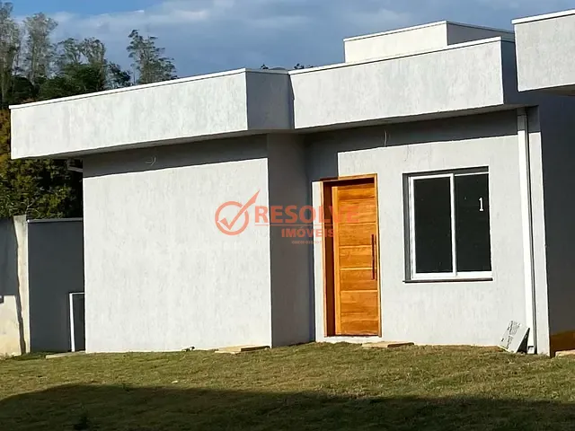 Casa 3 quartos e 2 banheiros, à venda, no bairro VAL PARAÍBA em Guararema