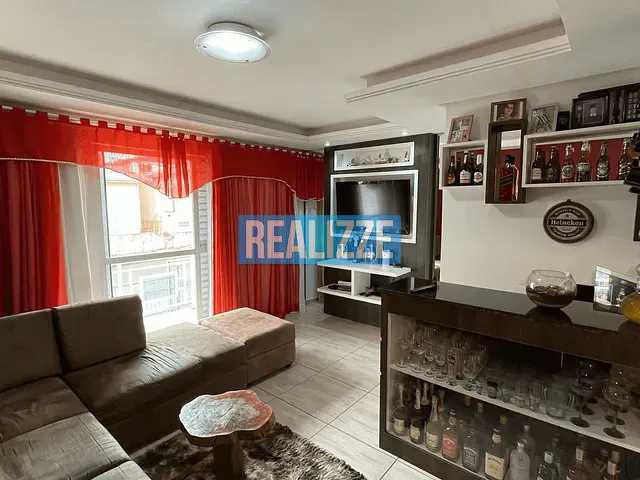 Casa com 360m² 5 quartos e 1 banheiro, à venda, no bairro Santa Isabel em Marau