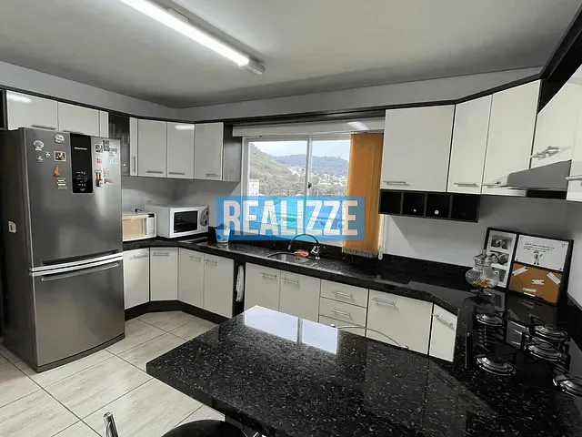Casa com 360m² 5 quartos e 1 banheiro, à venda, no bairro Santa Isabel em Marau