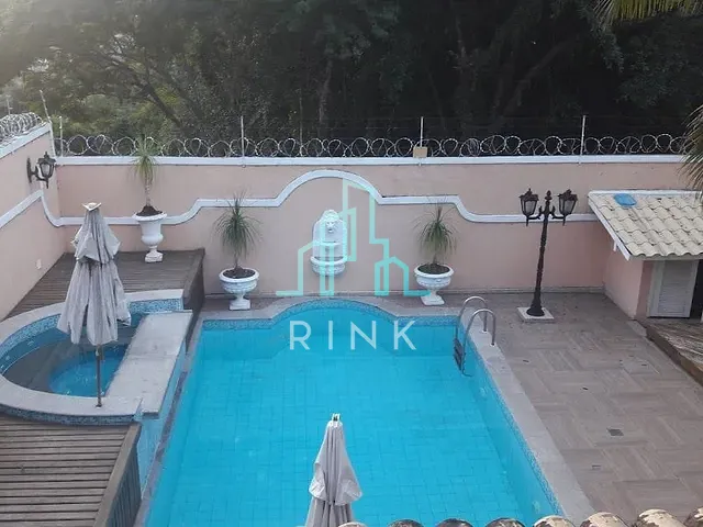 Casa com 1000m² 4 quartos e 5 banheiros, à venda, no bairro Sape em Niterói