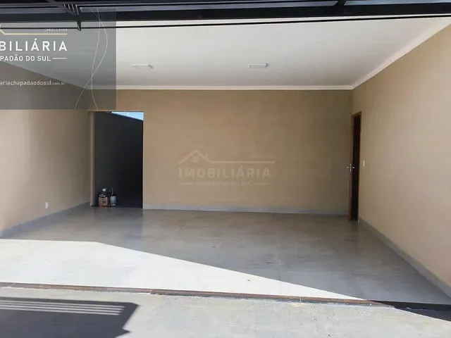 Casa 3 quartos e 2 banheiros, à venda, no bairro CENTRO em Chapadão do Sul