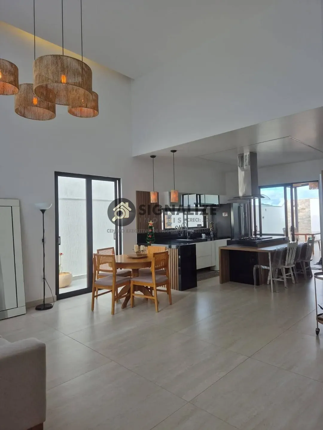 Casa, 4 quartos, 190 m² - Foto 3