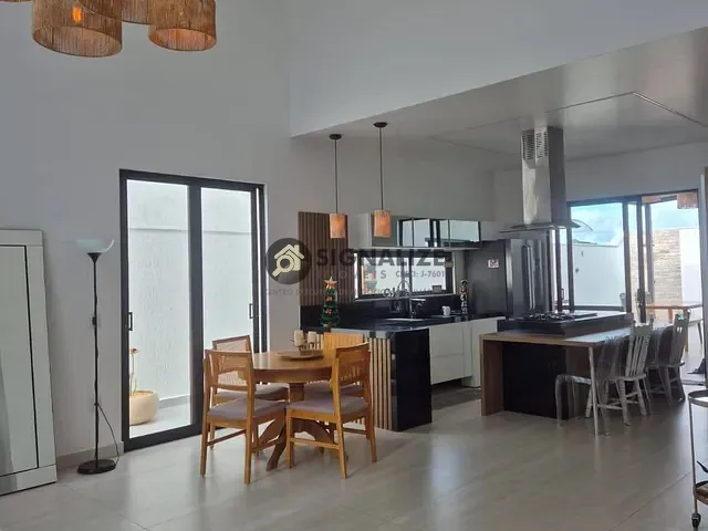 Casa 4 quartos e 4 banheiros, à venda, no bairro Nova São Pedro em São Pedro da Aldeia