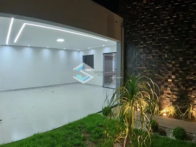 Casa com 209m² 3 quartos e 3 banheiros, à venda, no bairro Centro em Jacarezinho
