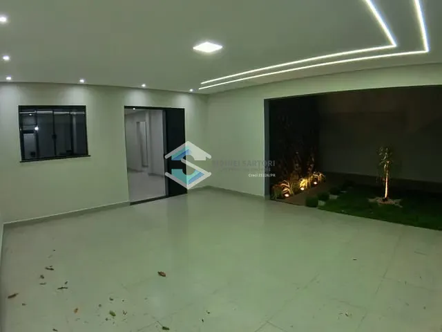 Casa com 209m² 3 quartos e 3 banheiros, à venda, no bairro Centro em Jacarezinho