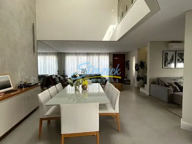 Casa com 200m² 3 quartos e 4 banheiros, à venda, no bairro Observatório em Vinhedo
