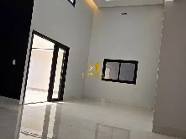 Casa com 300m² 83 quartos e 2 banheiros, à venda, no bairro Setor Grajaú em Goiânia