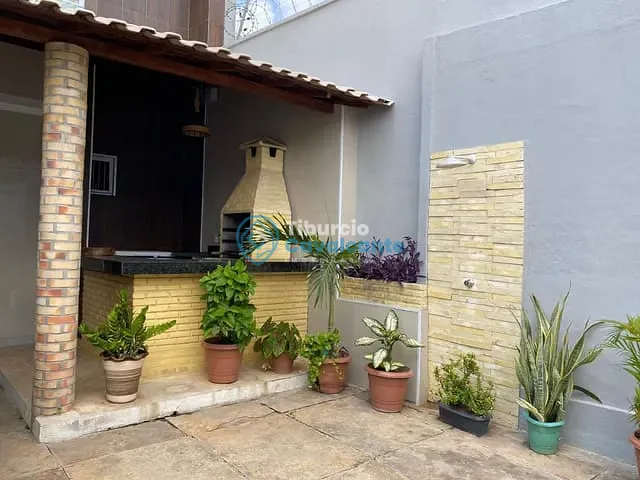Casa à venda, no bairro Luzardo Viana em Maracanaú