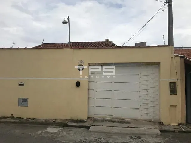 Casa com 264m² 4 quartos e 1 banheiro, à venda, no bairro Vila São Geraldo em Taubaté