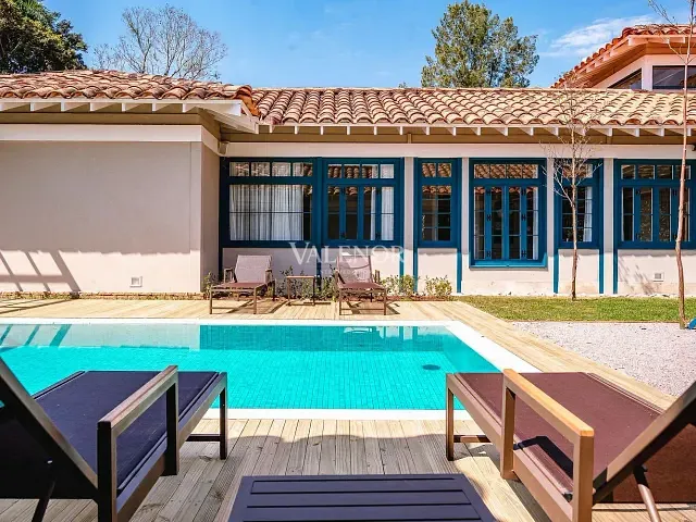 Casa com 6200m² 5 quartos e 6 banheiros, à venda, no bairro Condomínio Quinta da Baroneza em Bragança Paulista