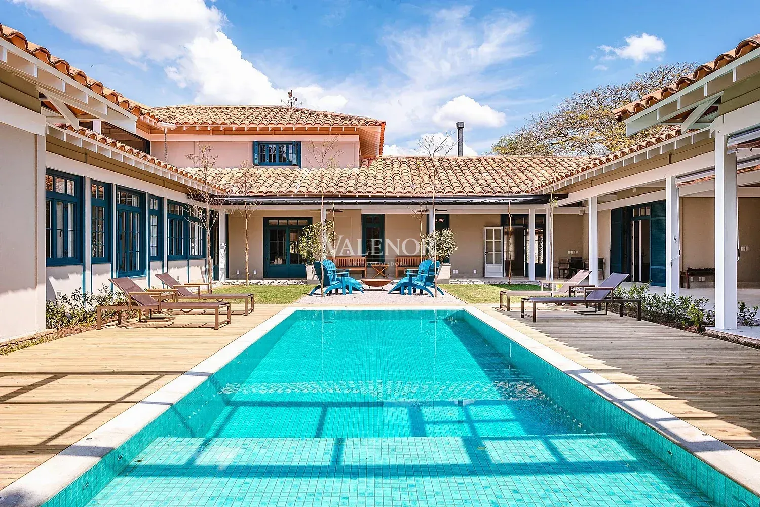 Casa, 5 quartos, 1050 m² - Foto 2