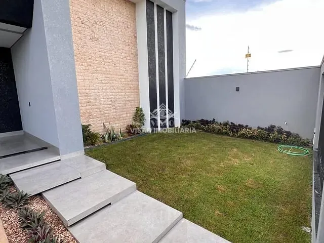 Casa com 420m², à venda, no bairro Recanto Suiço em Sinop