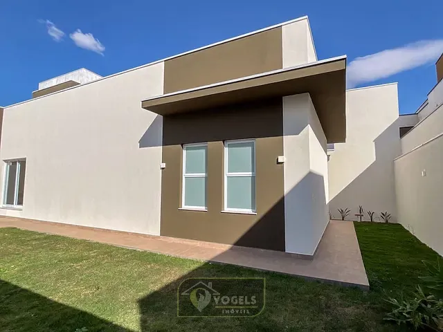 Casa 3 quartos e 6 banheiros, à venda, no bairro Residencial Portal do Sol em Holambra