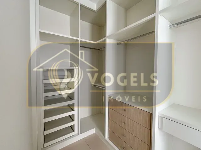 Casa 3 quartos e 6 banheiros, à venda, no bairro Residencial Portal do Sol em Holambra