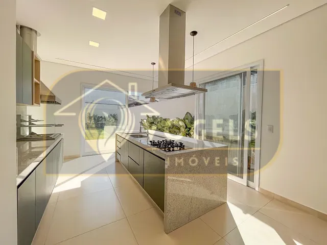 Casa 3 quartos e 6 banheiros, à venda, no bairro Residencial Portal do Sol em Holambra