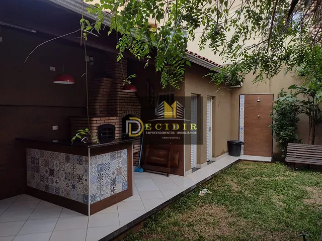 Casa com 200m², para alugar, no bairro Vila Augusta em Guarulhos