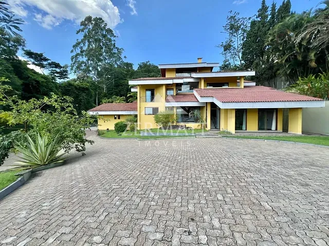 Casa com 6074m² 5 quartos e 8 banheiros, à venda, no bairro Asilo em Blumenau