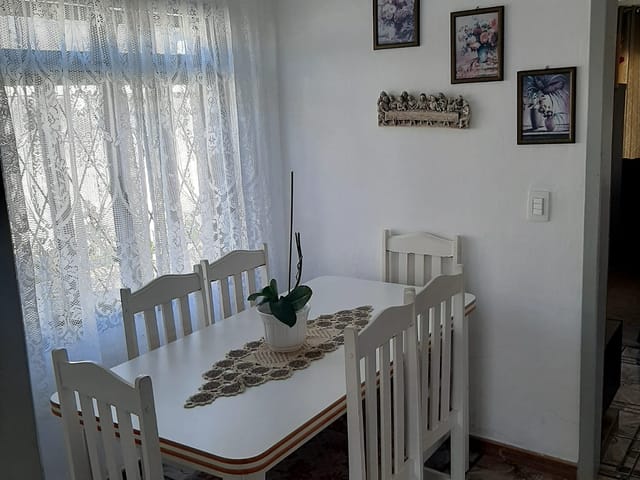 Casa 3 quartos e 1 banheiro, à venda, no bairro Cordeiros em Itajaí