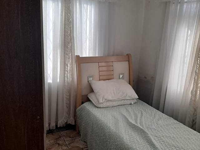 Casa 3 quartos e 1 banheiro, à venda, no bairro Cordeiros em Itajaí
