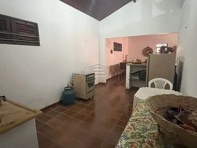 Casa com 250m² 2 quartos e 2 banheiros, à venda, no bairro Centro em Luís Correia