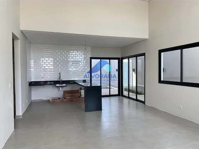 Casa com 250m² 3 quartos e 1 banheiro, à venda, no bairro Floresta em São José dos Campos