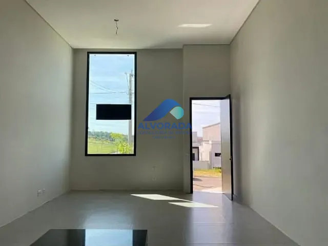 Casa com 250m² 3 quartos e 1 banheiro, à venda, no bairro Floresta em São José dos Campos
