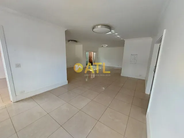 Casa com 400m² 3 quartos e 4 banheiros, à venda, no bairro Jardim Paulista em Ourinhos