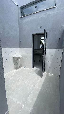 Casa com 75m² 3 quartos e 1 banheiro, à venda, no bairro Parque das Nações em Santo André