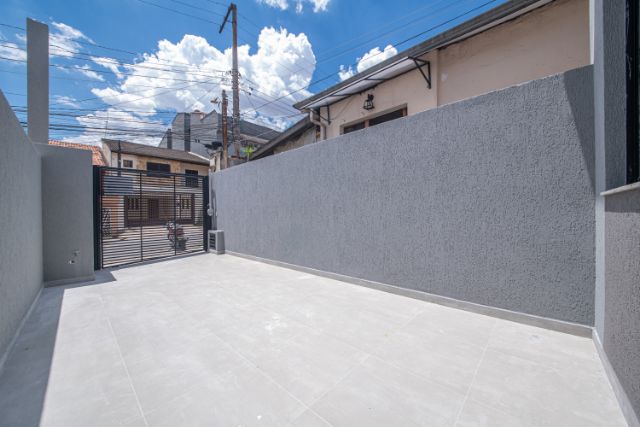 Casa com 75m² 3 quartos e 1 banheiro, à venda, no bairro Parque das Nações em Santo André