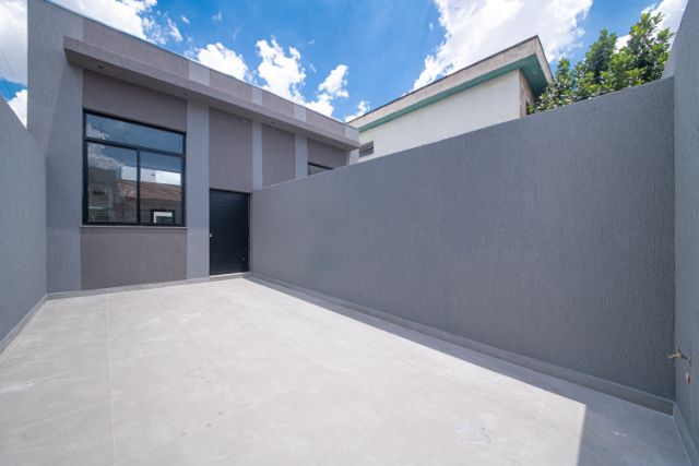 Casa com 75m² 3 quartos e 1 banheiro, à venda, no bairro Parque das Nações em Santo André