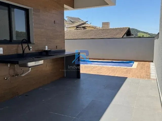Casa com 304m² 3 quartos e 1 banheiro, à venda, no bairro Residencial Fazenda Serrinha em Itatiba