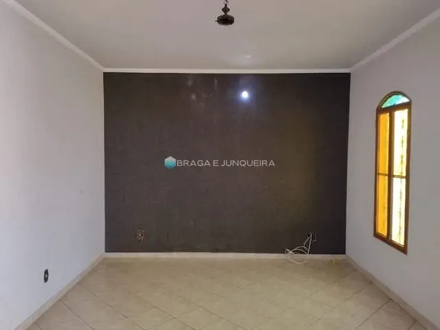 Casa com 360m² 3 quartos e 3 banheiros, à venda, no bairro Jardim Santa Catarina em São José do Rio Preto