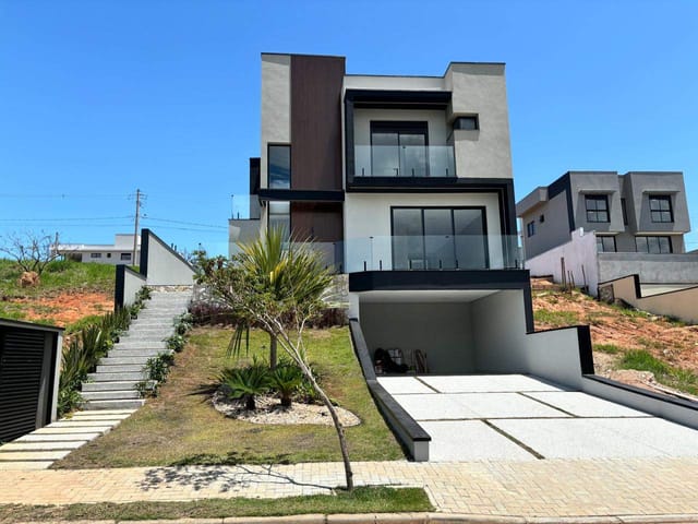 Casa 3 quartos e 1 banheiro, à venda, no bairro Cézar de Souza em Mogi das Cruzes