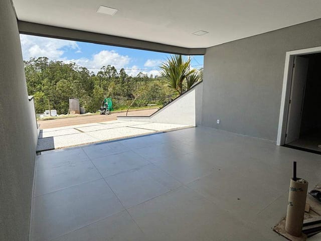 Casa 3 quartos e 1 banheiro, à venda, no bairro Cézar de Souza em Mogi das Cruzes