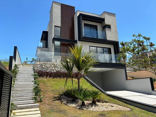 Casa 3 quartos e 1 banheiro, à venda, no bairro Cézar de Souza em Mogi das Cruzes
