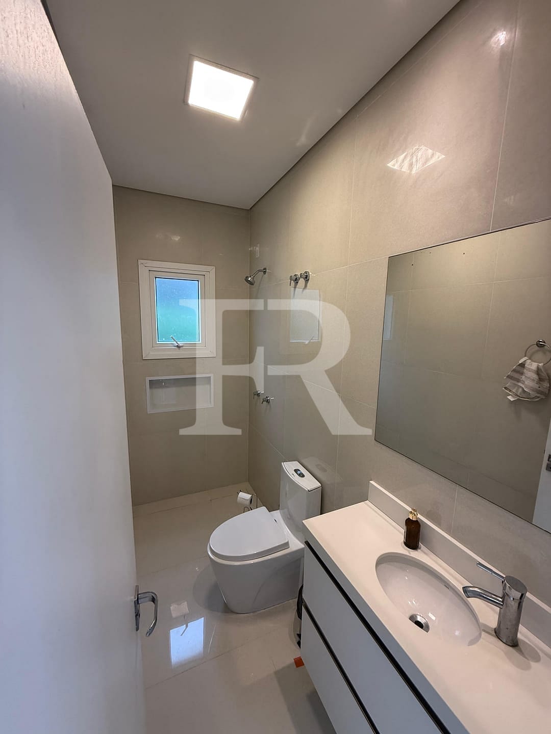 Casa para alugar com 3 quartos, 150m² - Foto 38