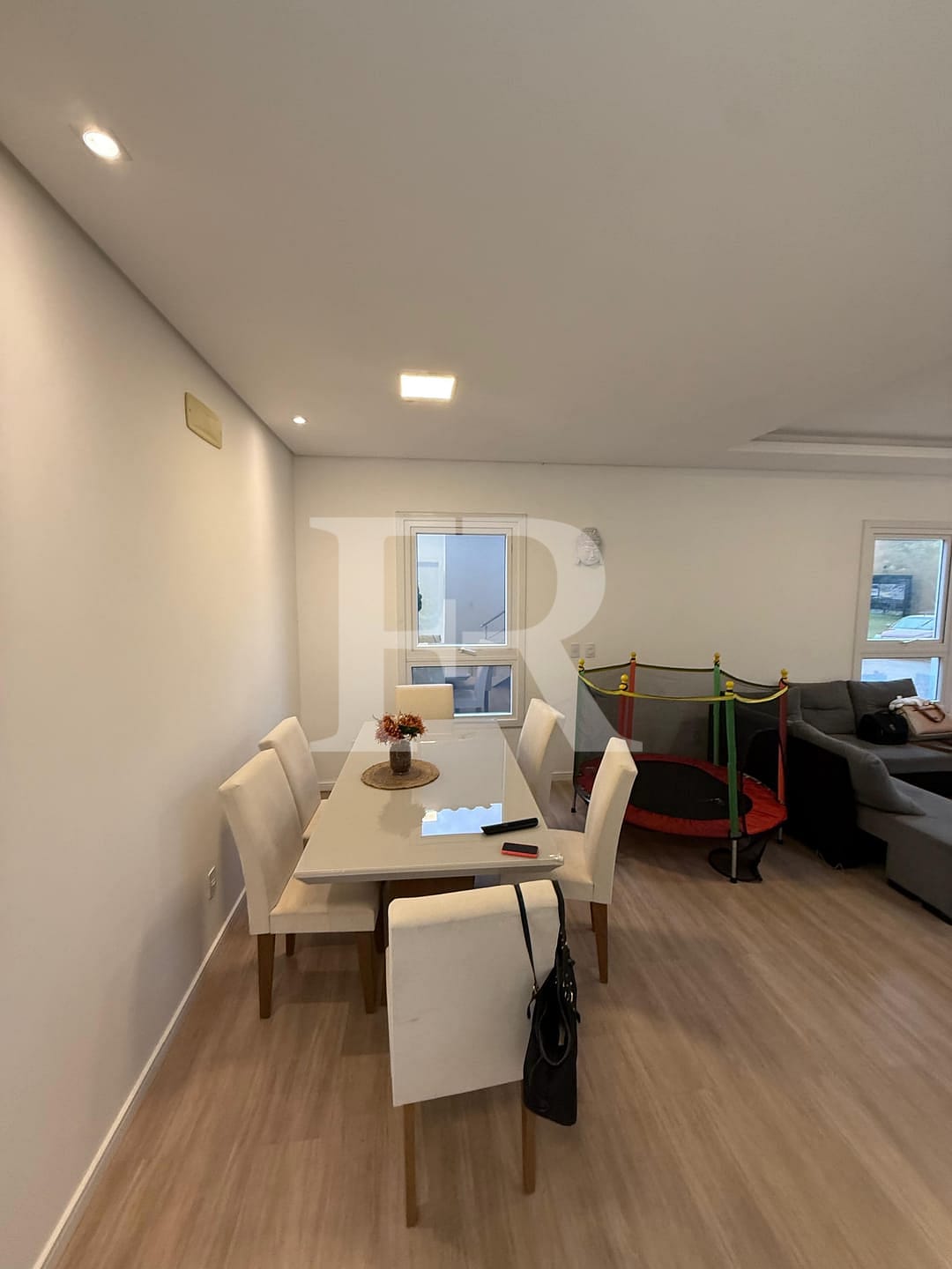 Casa para alugar com 3 quartos, 150m² - Foto 9